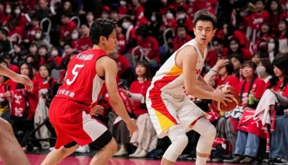 bob半岛体育官方网站-辽宁男篮动态速递！赵继伟随队出发男篮热身赛，球队要求球员全员回归，已收到多份外援报告