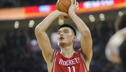 bob半岛体育官网-致敬！杨瀚森前三节12中12砍下27分 姚明也曾12投全中砍下26+10