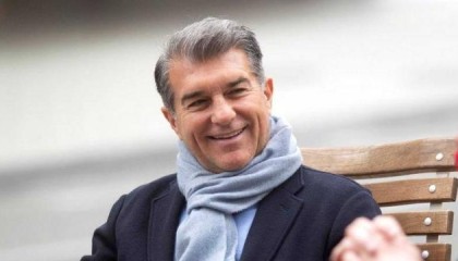 bob半岛体育平台-梅西能否留队？拉波尔塔：我确信他希望留在巴萨