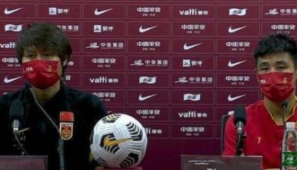 bob半岛体育平台-李铁称赞球员有斗志和欲望 感谢球迷支持才变强大